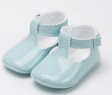 zapatitos-charol-azul-bebe
